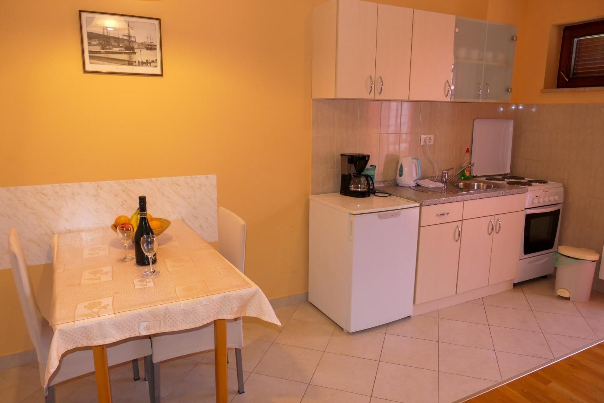 Apartmani Ivanka Prpic Senj  Exterior foto